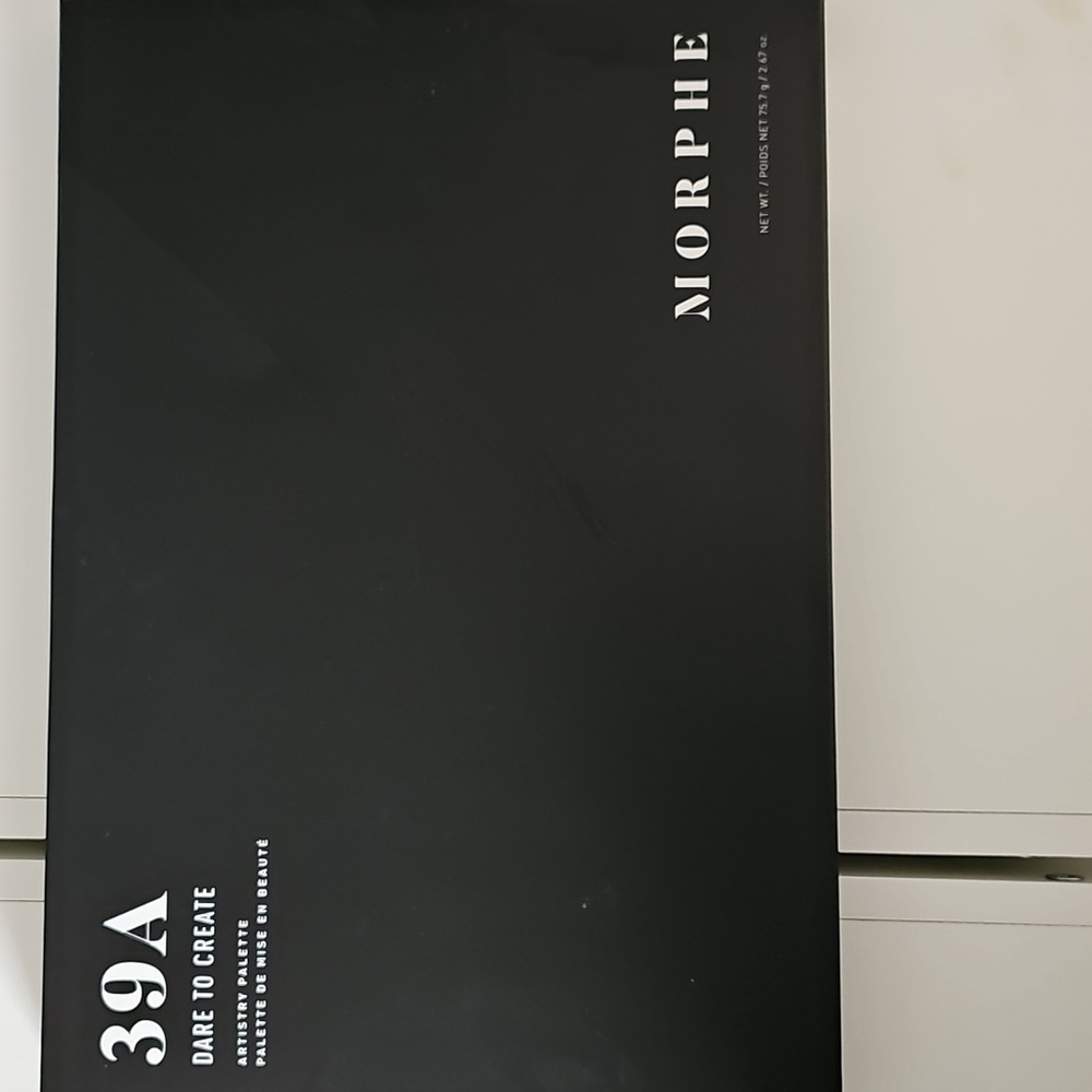 Authentic Morphe 39A pallet